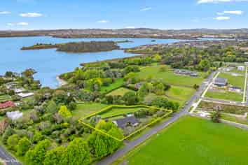 16 Derbyshire Lane, Karaka