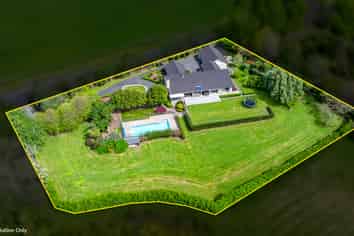 16 Derbyshire Lane, Karaka