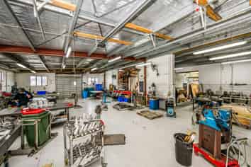 Freehold Investment – New 6-year Lease