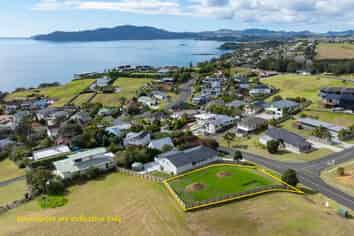79 Stratford Drive, Cable Bay