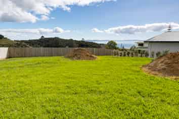 79 Stratford Drive, Cable Bay