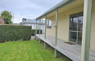 25a Ennismore Rd, Mount Albert