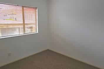 25a Ennismore Rd, Mount Albert