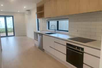 60 NGANUI AVENUE "WAIATA SHORES", Takanini