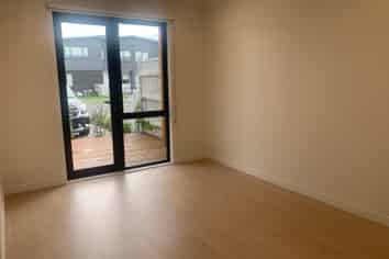 60 NGANUI AVENUE "WAIATA SHORES", Takanini