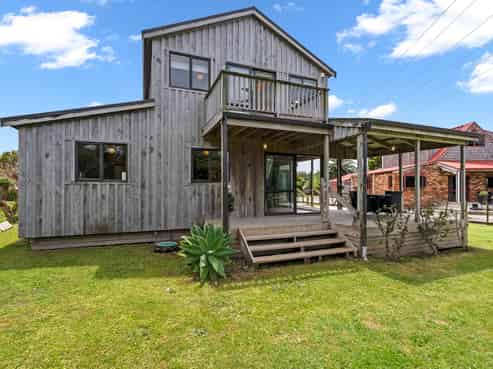 2173 Whananaki North Road, Whananaki