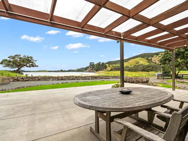 178 Ngahau Bay Road, Helena Bay