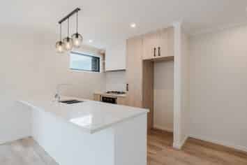 2/30 Paterson Street, Frankton