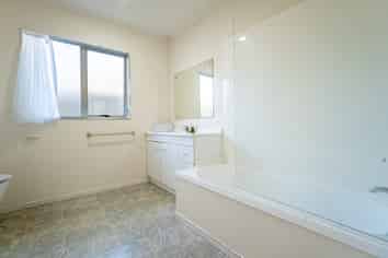 4 Margarita Rise, Pukekohe