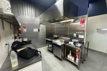 Ready to go F&B Retail