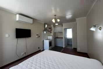 4/13 Darvel Street, Riccarton