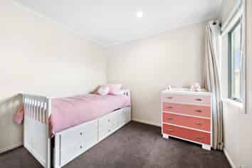 6/271 Queen Street, Pukekohe