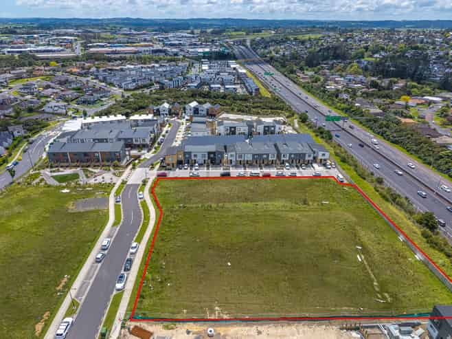 2 Tieke Lane, Massey