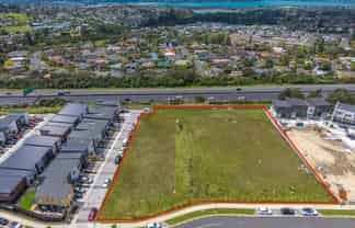 2 Tieke Lane, Massey