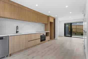 5/36 Fairdale Place, Birkdale