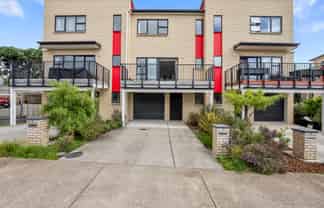 11 Tuhono Street, Manukau