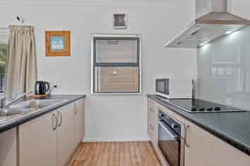 11 Tuhono Street, Manukau