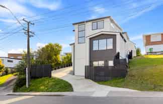 68 Sunnynook Road, Sunnynook