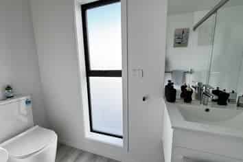 C/17 Esplanade, Warrington