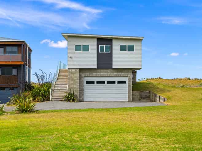 1863 Pataua North Road, Pataua North