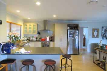 86 Barrett Road, Whalers Gate