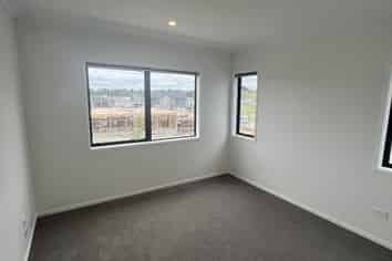 25A Henry Tayler Rise, Silverdale