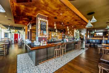 Recognized Brand + Stunning Aspect