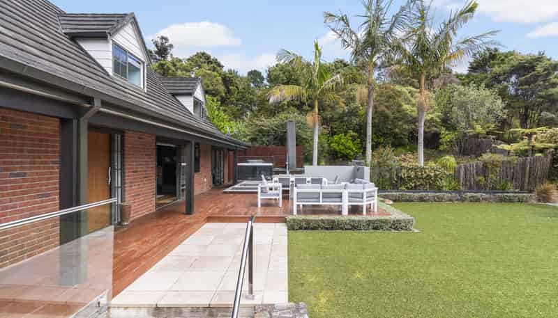 361i Paremoremo Road, Paremoremo