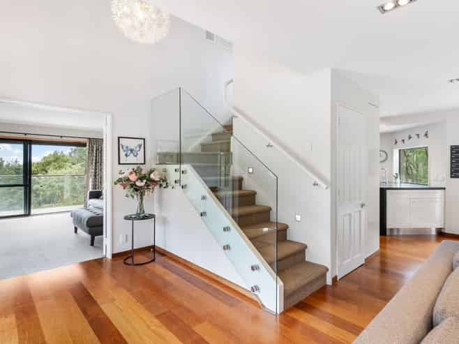 361i Paremoremo Road, Paremoremo