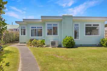 68 Moana Street, OTAKI BEACH