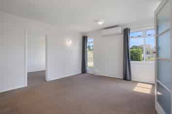 68 Moana Street, OTAKI BEACH