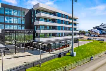 Hospitality Investment in Premium Complex