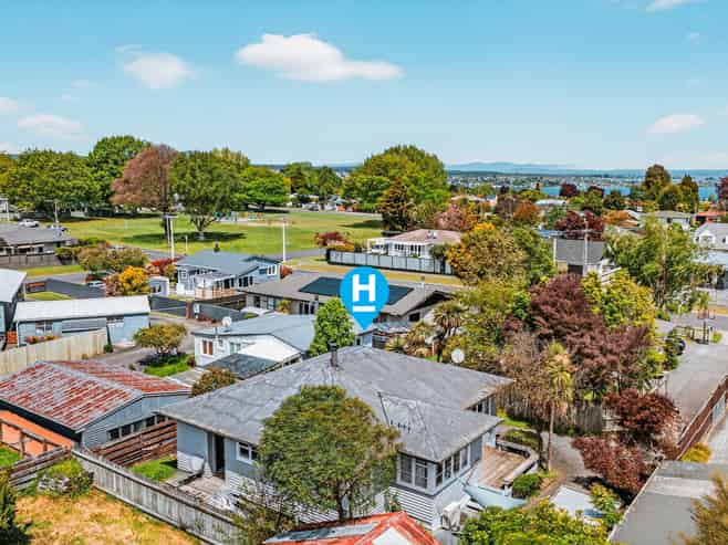 2/14 Laughton Street, Taupo