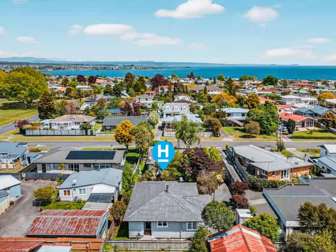 2/14 Laughton Street, Taupo