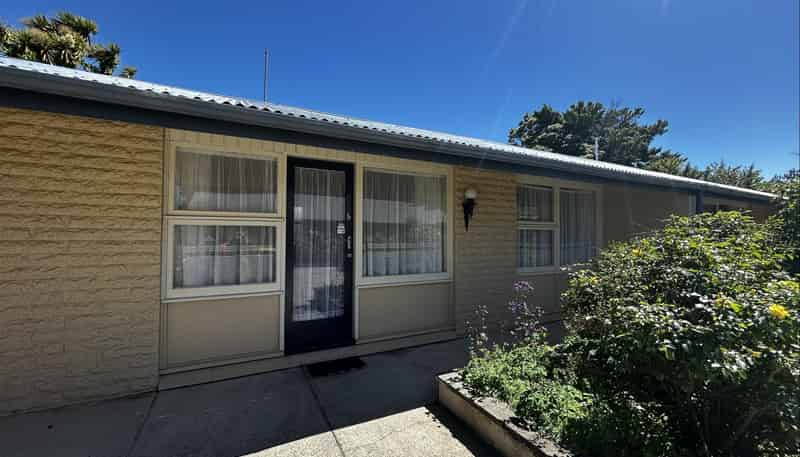 6/13 Darvel Street, Riccarton