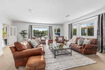 25 Sunnyside Road, Coatesville