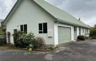 51 Oak Street, Masterton