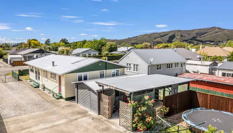 18 Mary Street, Redwoodtown