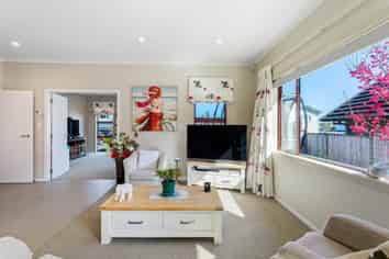 9 Seafort Lane, Silverdale