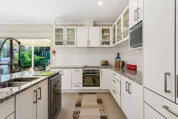 9 Seafort Lane, Silverdale