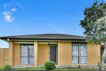 45 Etherton Drive, Weymouth