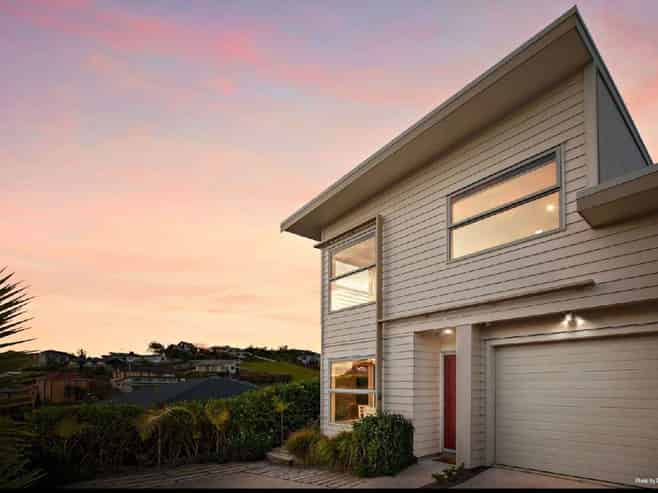 10 Karauria Lane, Orewa