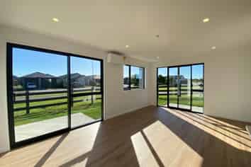 8/50 Broadway Parade, Rolleston