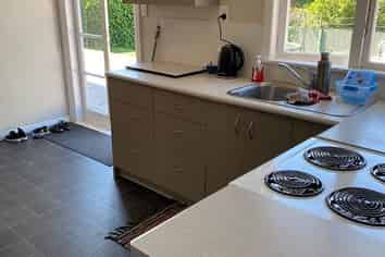 Manawatu / Whanganui - Address withheld