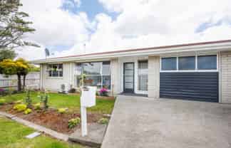  4/136 High Street, Bulls