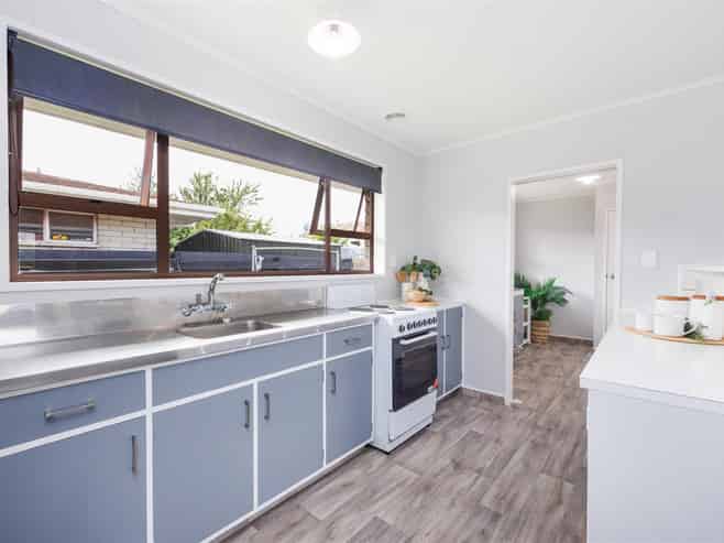  4/136 High Street, Bulls