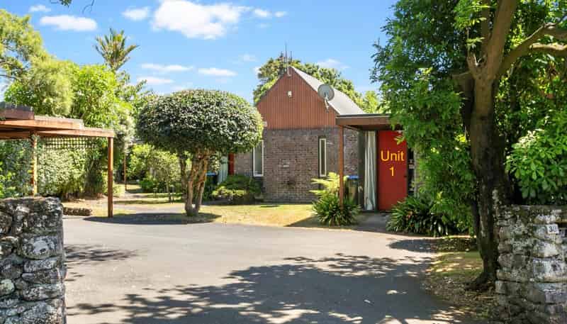 1/38 Woodward Road, Mount Albert