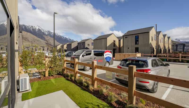 96/6 Hall Street, Frankton