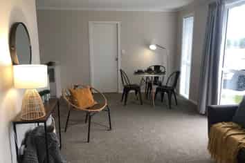 87 Hinemoa Street, Levin