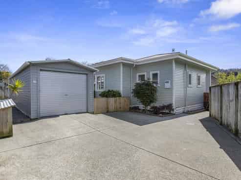 14C Sharpe Crescent, Wainuiomata
